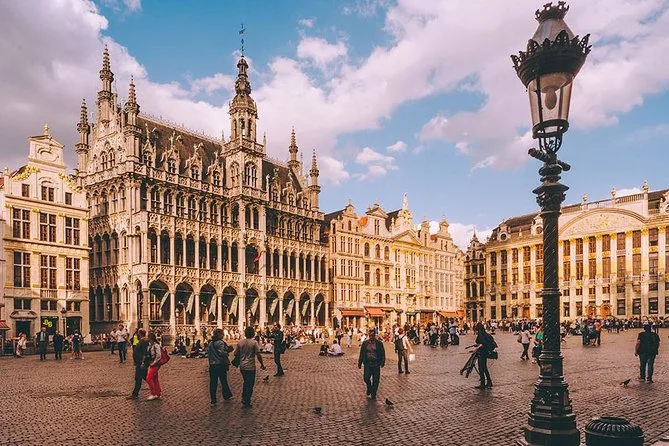Belgium gallery view 2