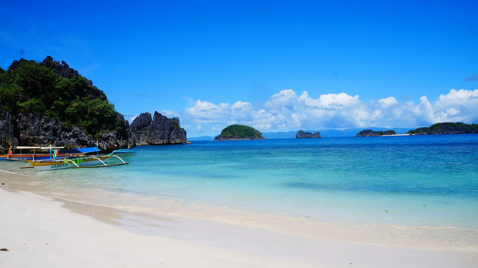 Caramoan travel package